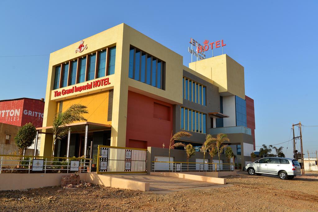 The Grand Imperial Hotel Morbi Extérieur photo